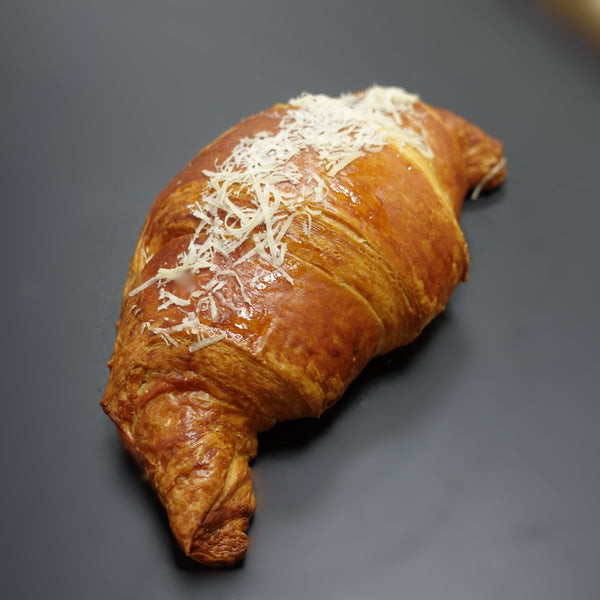 Cheese Croissant XL