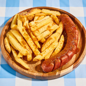 Currywurst mit Fritten