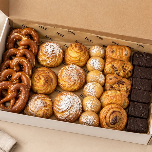 Grand Celebration Box