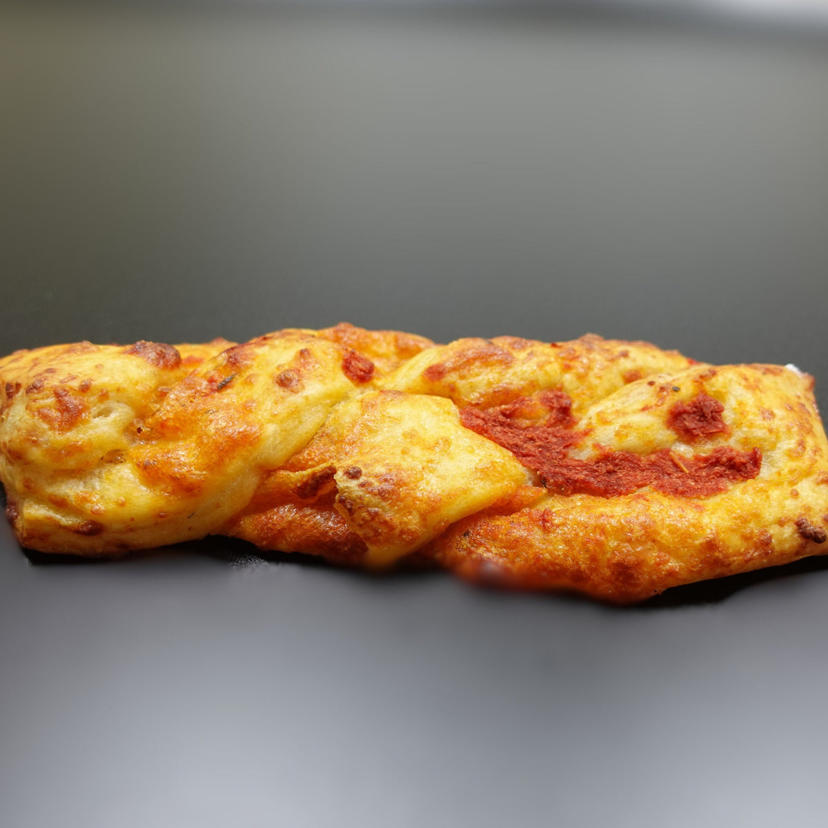 Tomato Cheese Twist